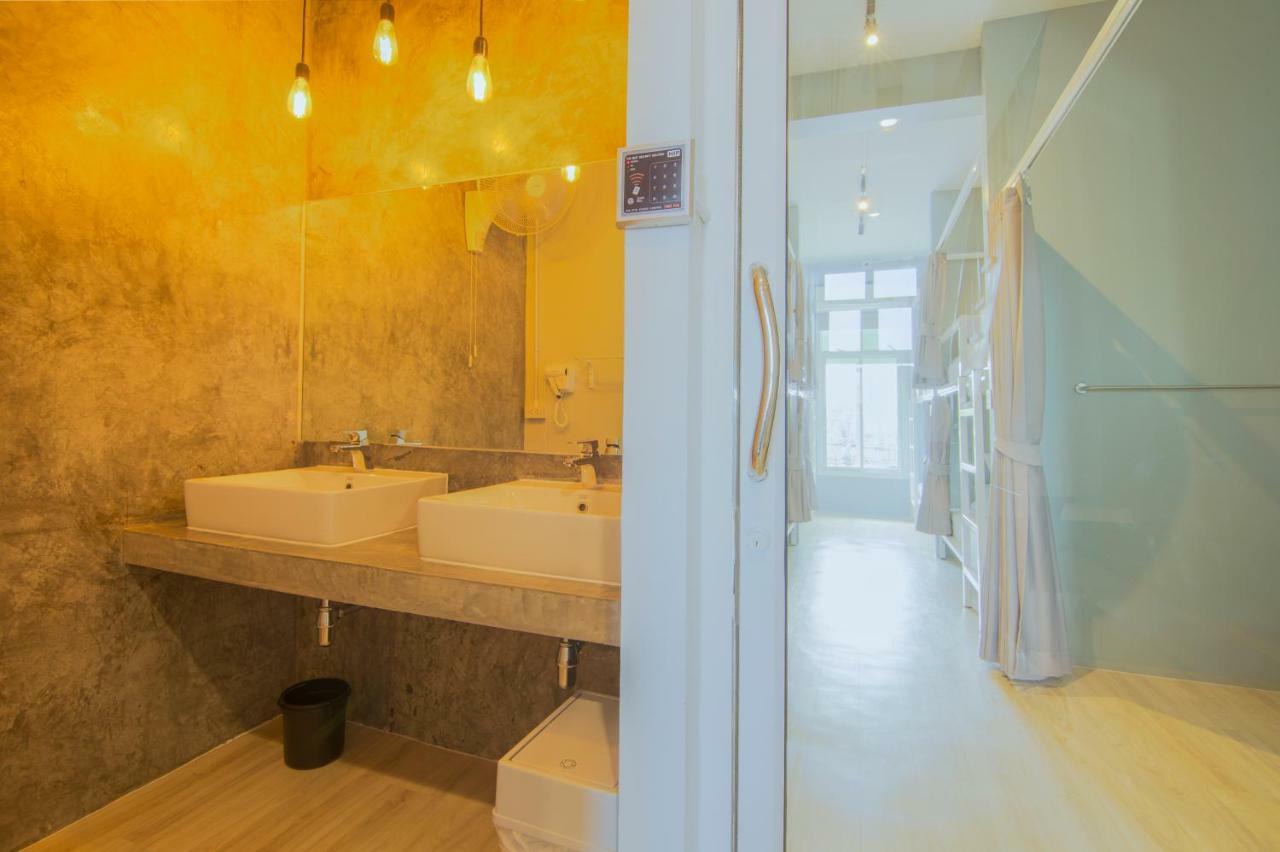 Ekanake Hostel Bangkok Ngoại thất bức ảnh